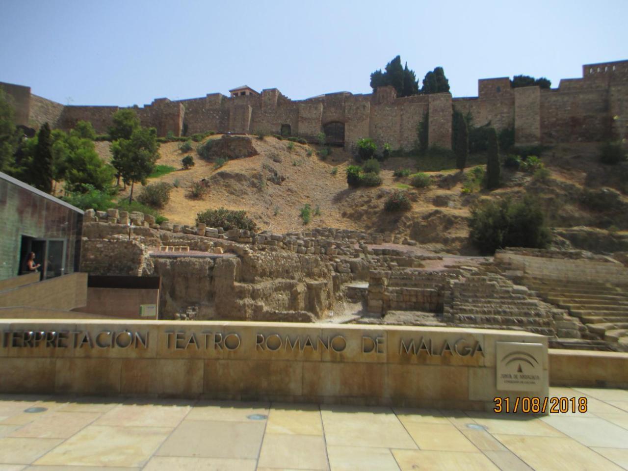 Apartamento S.Quintin Malaga Bagian luar foto