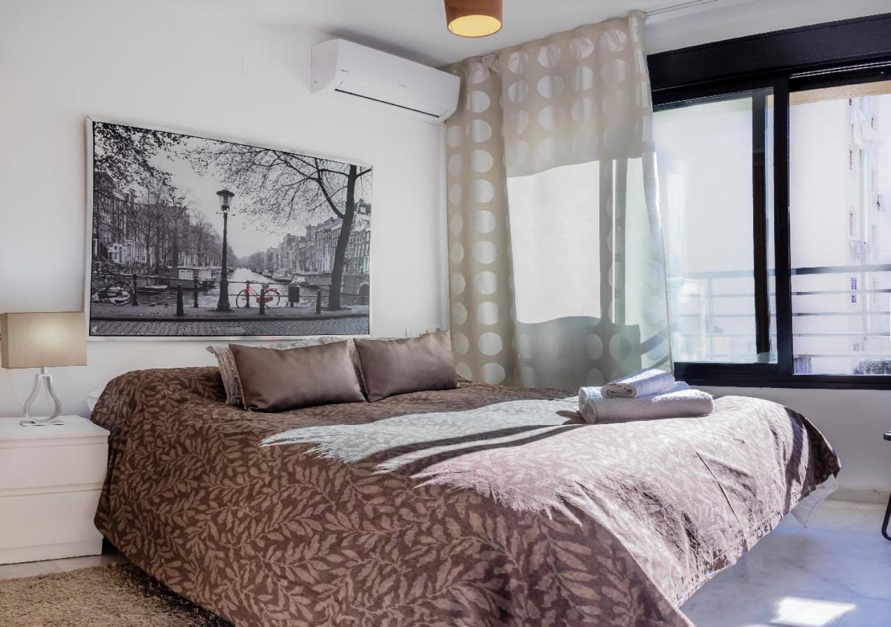 Apartamento S.Quintin Malaga Bagian luar foto